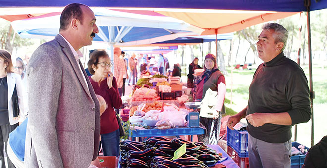 Yerel Ürünler Pazarı Açıldı: Üretici ve Tüketici Buluştu